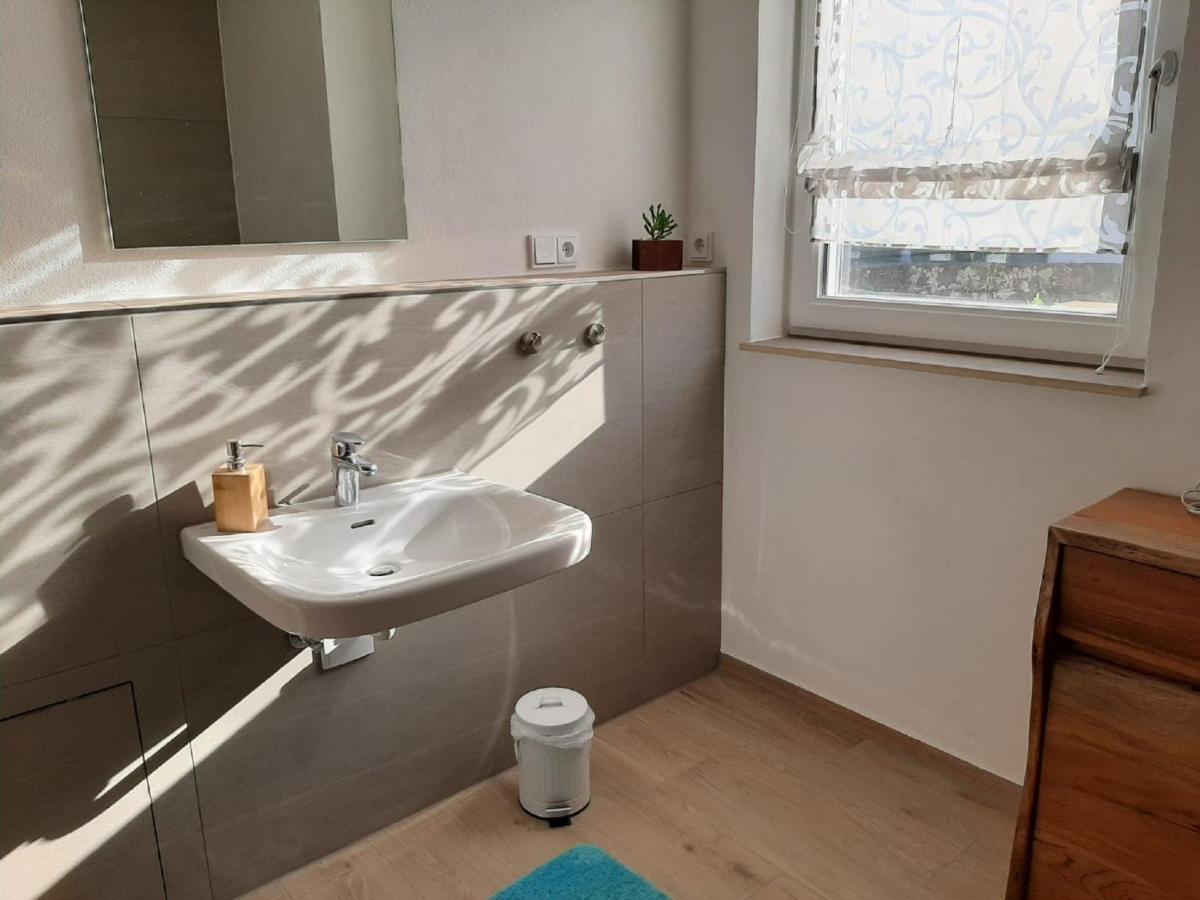 Main Lieblingsplatz Appartement Langenprozelten Buitenkant foto